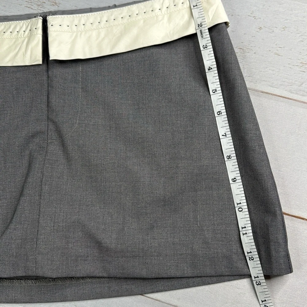 NIA Mid Rise Grey Fold Over Mini Skort Size Medium - Picture 5 of 7